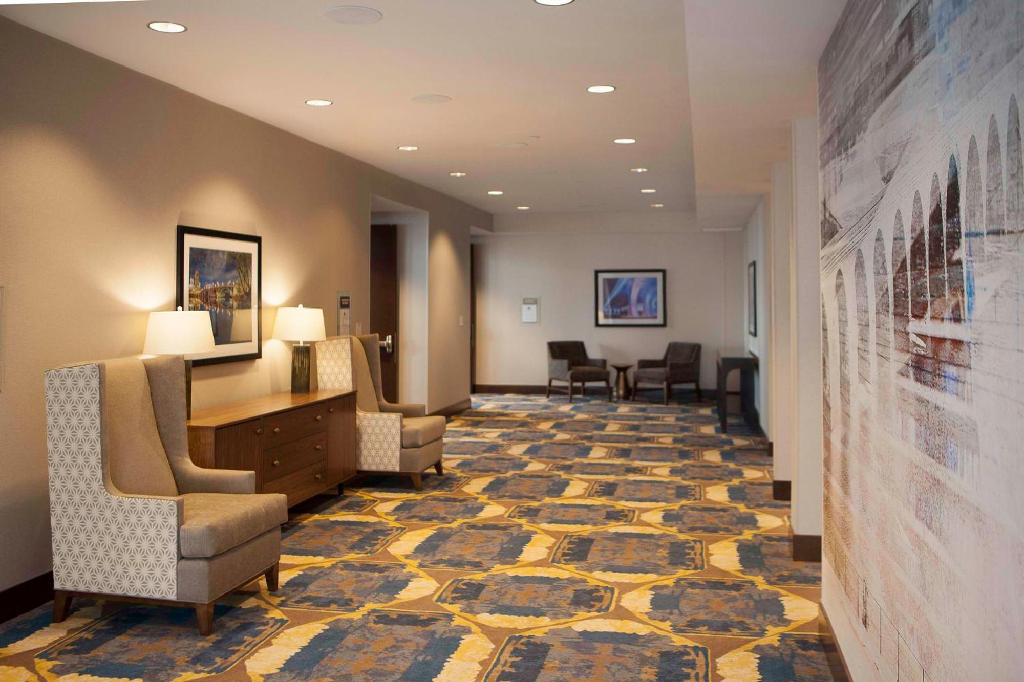 Hilton Garden Inn Minneapolis - University Area Kültér fotó